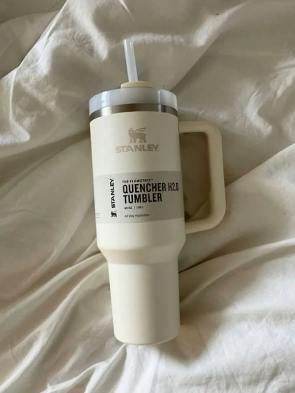 Home.Co - Original Stanley Quencher H2.0 Tumbler 40 oz - Cream